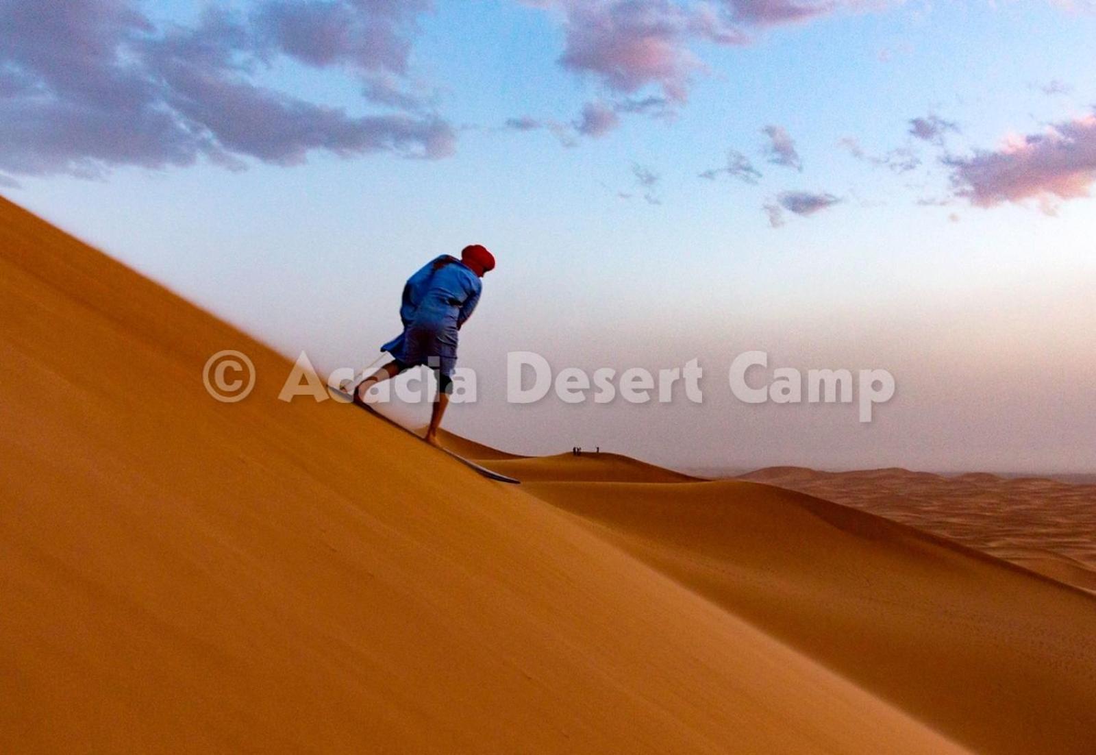 梅尔祖卡 Acacia Desert Camp酒店 外观 照片